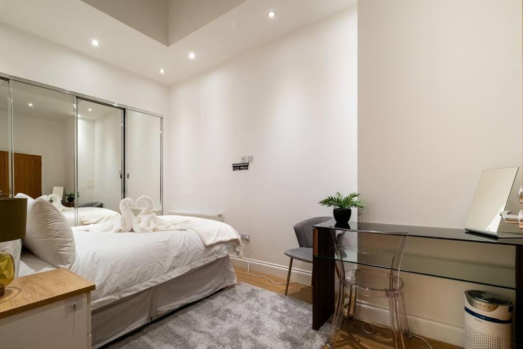 2 Bed 2 Bath Spacious Apartment In Central Aberdeen Extérieur photo