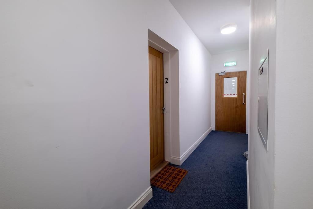 2 Bed 2 Bath Spacious Apartment In Central Aberdeen Extérieur photo
